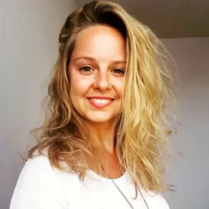 Yanna — Prof de danse au studio Moment Suspendu au Relecq-Kerhuon